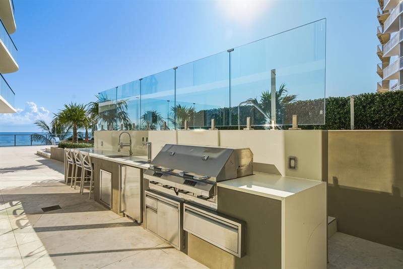 Image 32 of 47 For 730 Ocean Blvd  404