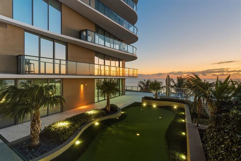 Image 33 of 47 For 730 Ocean Blvd  404