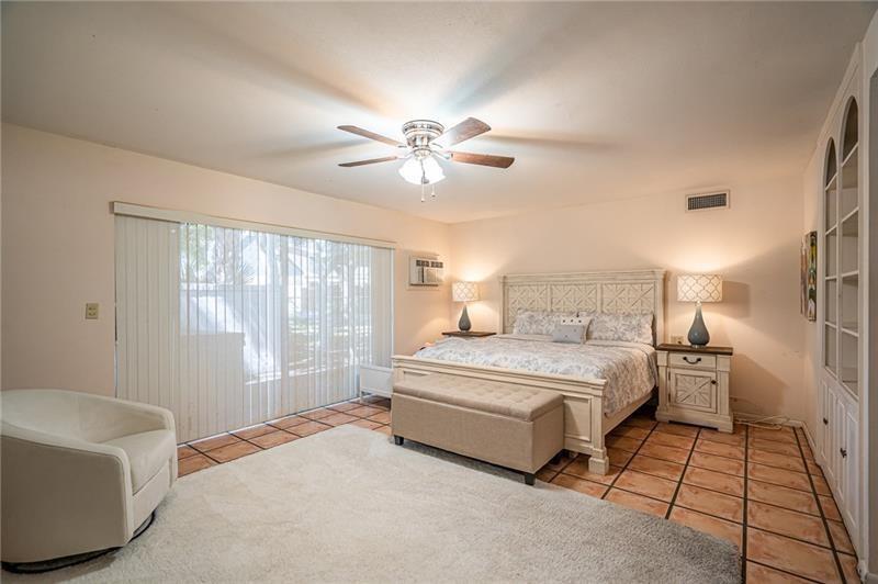 Image 11 of 30 For 4620 25th Ave