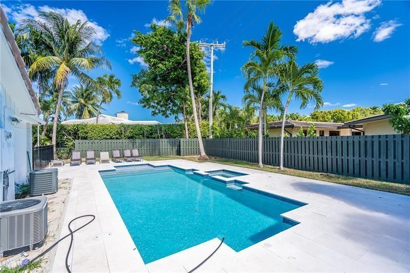 Image 13 of 30 For 4620 25th Ave