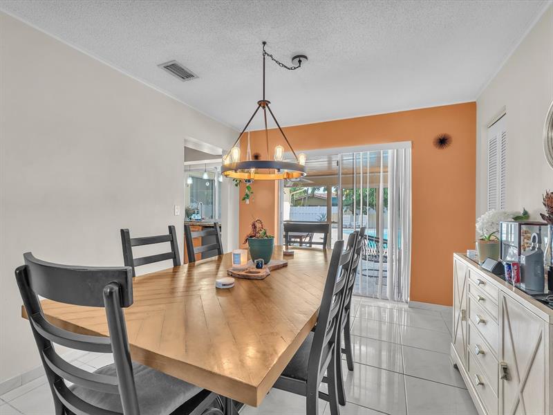 Image 10 of 36 For 3721 114th Ln