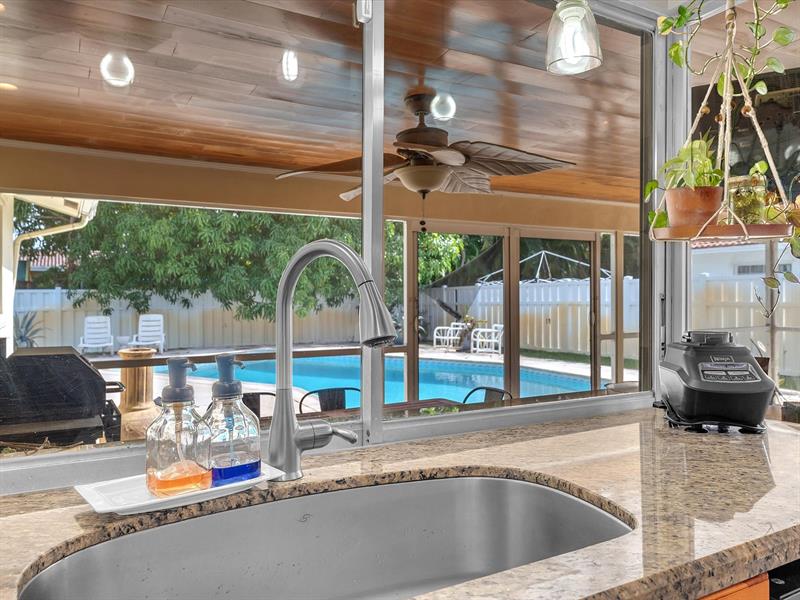 Image 15 of 36 For 3721 114th Ln