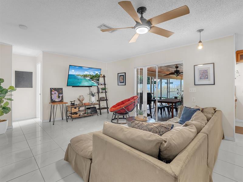 Image 17 of 36 For 3721 114th Ln