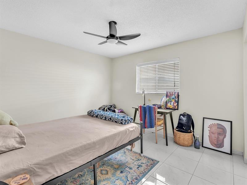 Image 23 of 36 For 3721 114th Ln