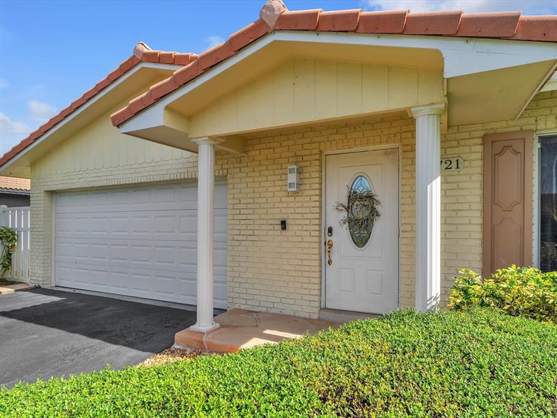 Image 5 of 36 For 3721 114th Ln