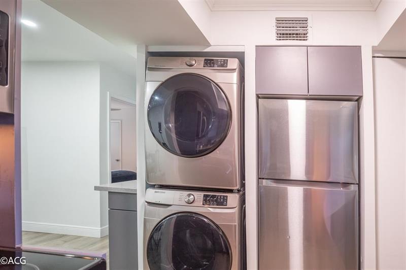 Image 7 of 13 For 19 16th St  