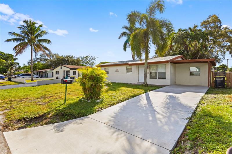 Image 3 of 47 For 4184 49th Ct