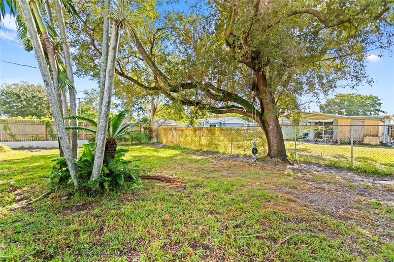 Image 43 of 47 For 4184 49th Ct