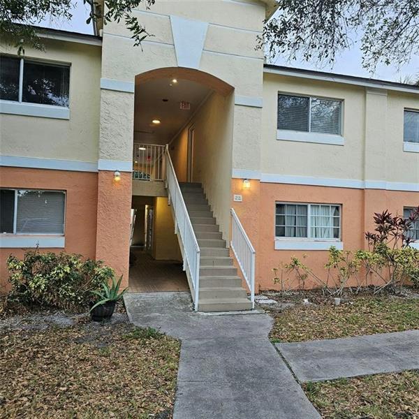 Details for 3600 56th Ave  105, Hollywood, FL 33021