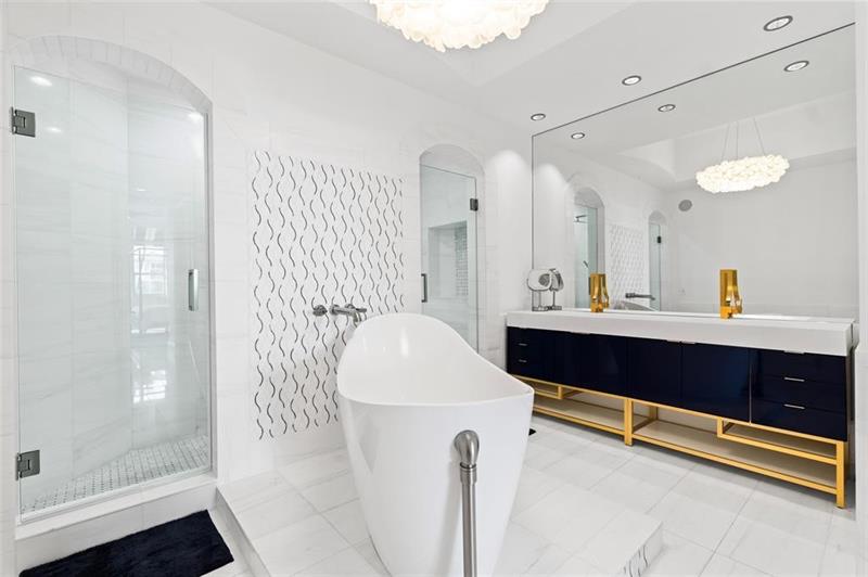 Image 12 of 34 For 701 21st Ave  109