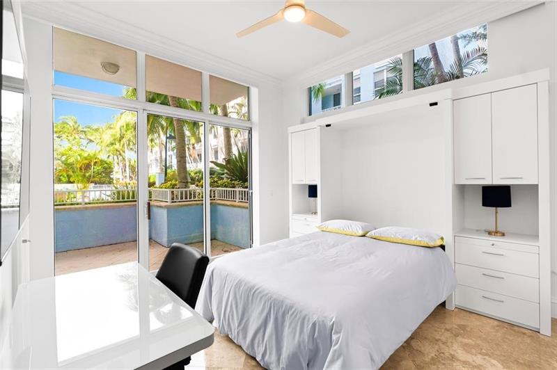 Image 18 of 34 For 701 21st Ave  109