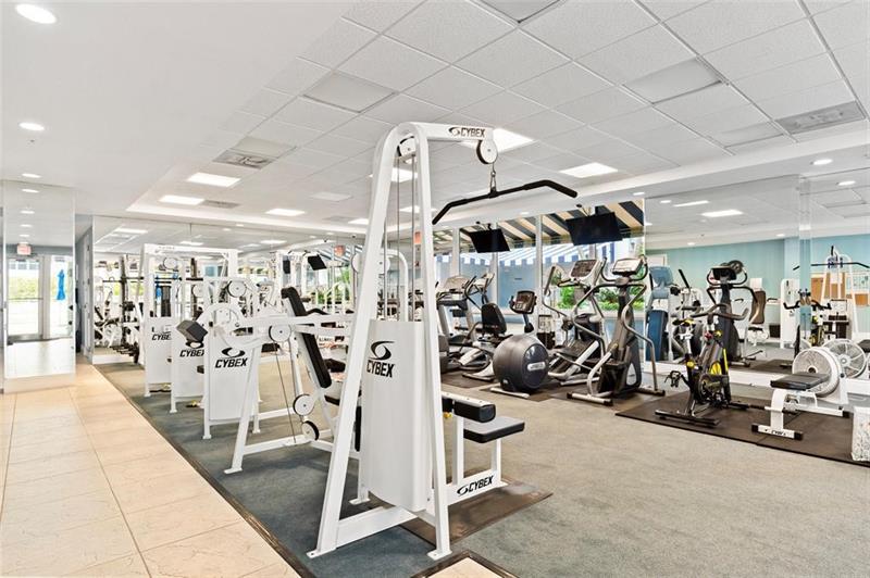 Image 29 of 34 For 701 21st Ave  109