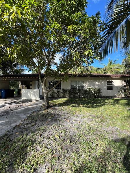 Image 17 of 20 For 418 Evanston Cir