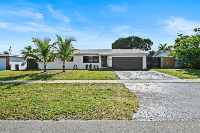 Details for 4314 Roosevelt St, Hollywood, FL 33021