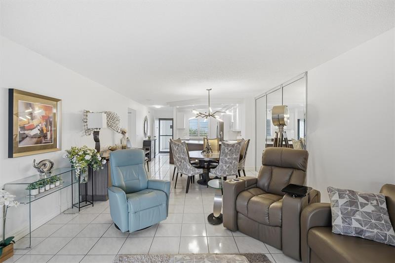 Image 13 of 43 For 2238 Cypress Bend Dr  608