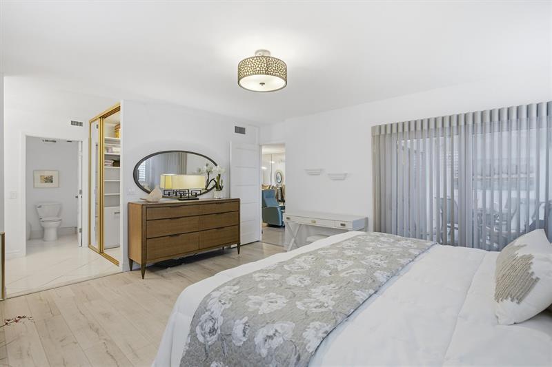 Image 18 of 43 For 2238 Cypress Bend Dr  608