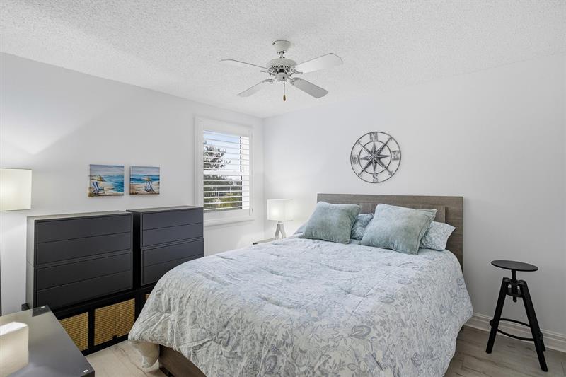 Image 23 of 43 For 2238 Cypress Bend Dr  608