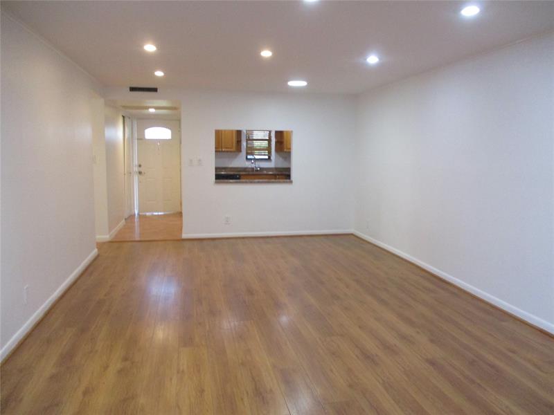 Image 20 of 41 For 9370 8th Street # 312  312