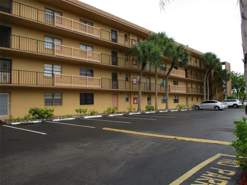 Image 6 of 41 For 9370 8th Street # 312  312