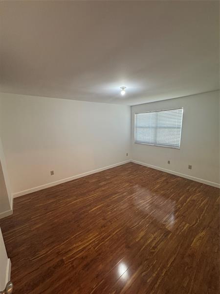 Image 21 of 27 For 9929 9th Ct  