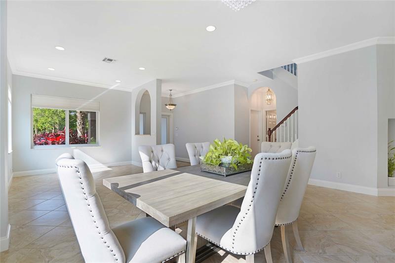 Image 19 of 56 For 1828 48th Terrace