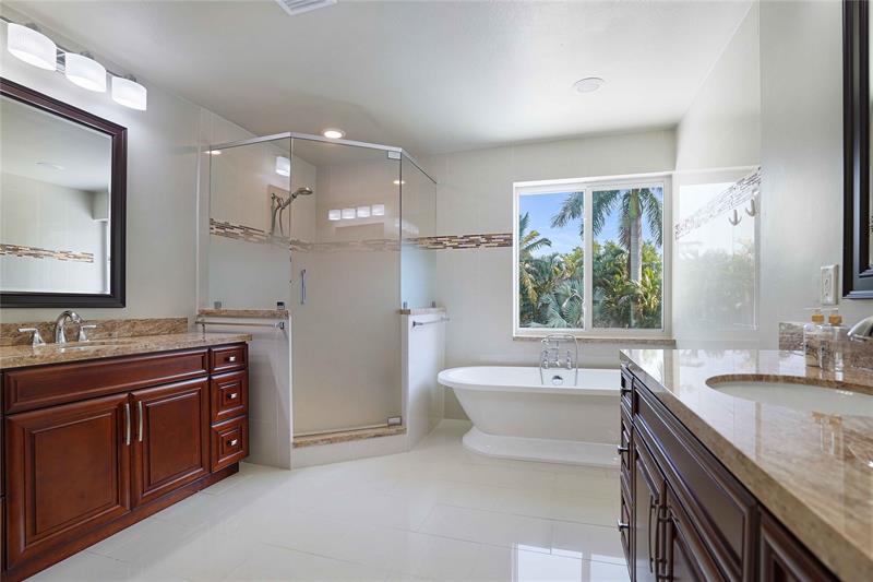 Image 34 of 56 For 1828 48th Terrace