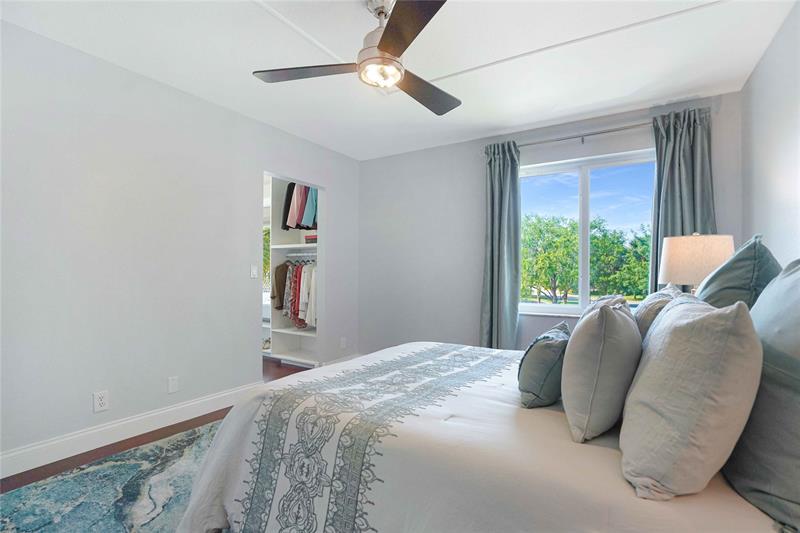 Image 39 of 56 For 1828 48th Terrace