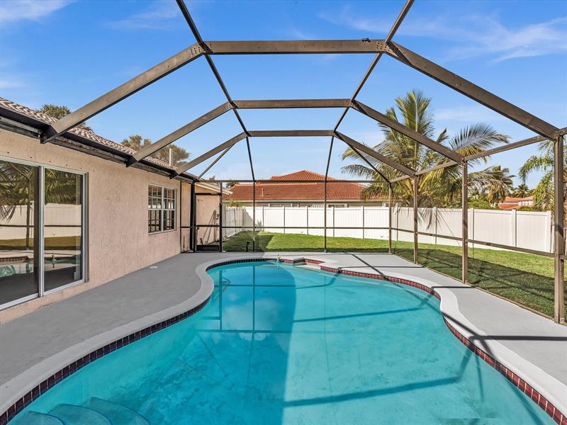 Image 28 of 71 For 13400 5th Ct