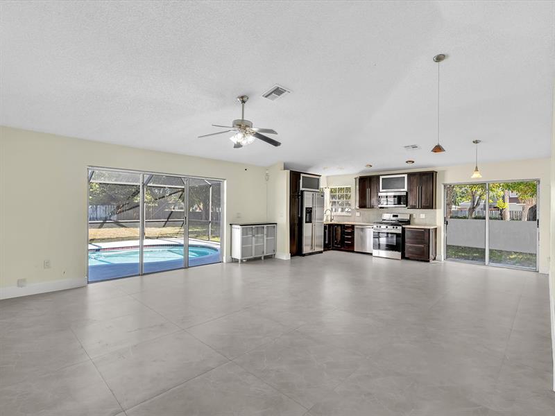 Image 9 of 71 For 13400 5th Ct