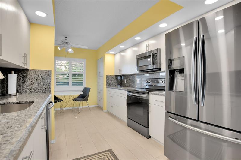 Image 10 of 38 For 1702 Andros Isle  D4