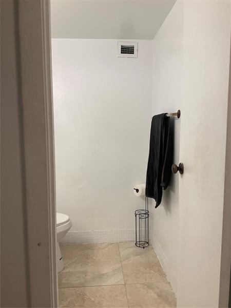 Image 23 of 29 For 6201 Falls Circle Dr 309