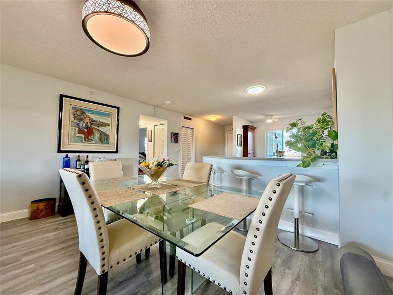 Image 9 of 18 For 2112 Cypress Bend Dr  508