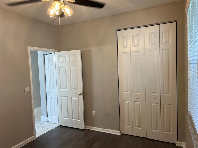 Image 14 of 55 For 4926 163 Ave