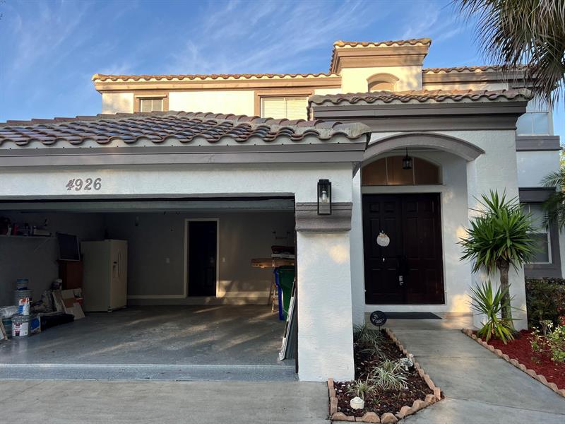 Image 3 of 55 For 4926 163 Ave