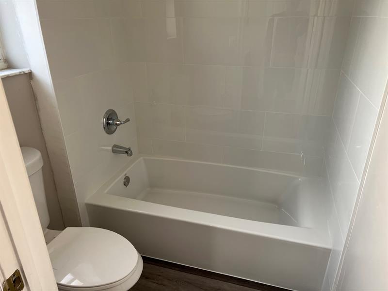 Image 33 of 55 For 4926 163 Ave