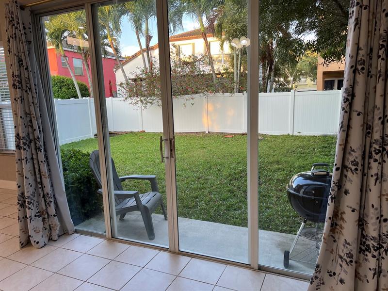 Image 35 of 55 For 4926 163 Ave