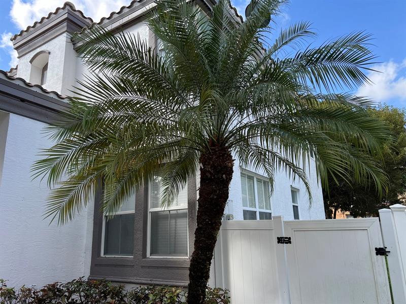 Image 39 of 55 For 4926 163 Ave