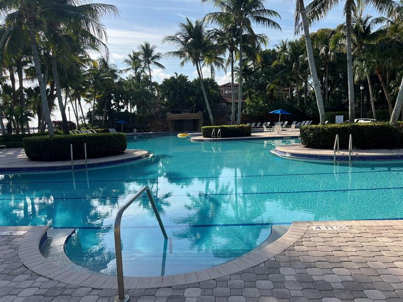 Image 46 of 55 For 4926 163 Ave