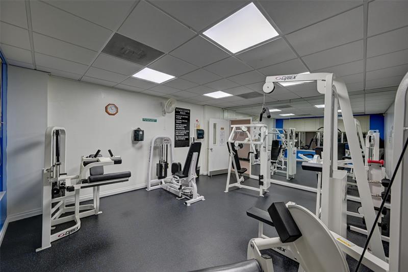 Image 19 of 47 For 3900 Galt Ocean Dr 1804