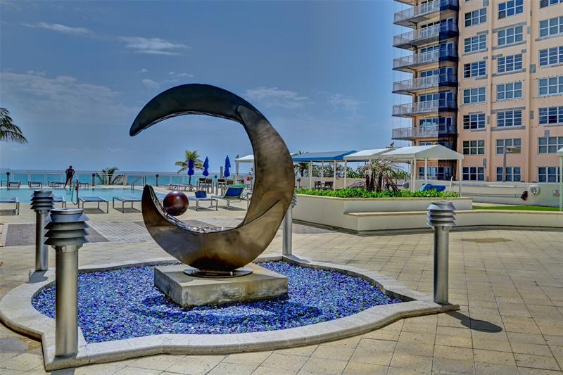 Image 25 of 47 For 3900 Galt Ocean Dr 1804