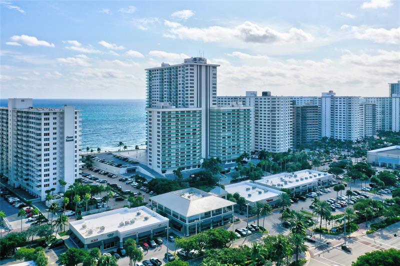 Image 40 of 47 For 3900 Galt Ocean Dr 1804