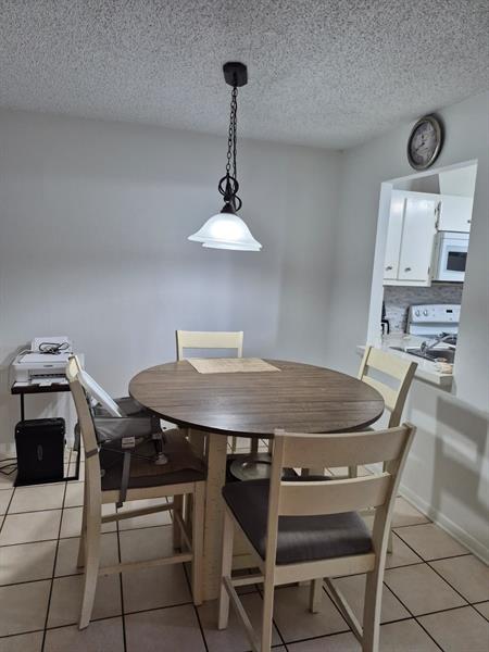 Image 18 of 33 For 560 2nd Ave  H2