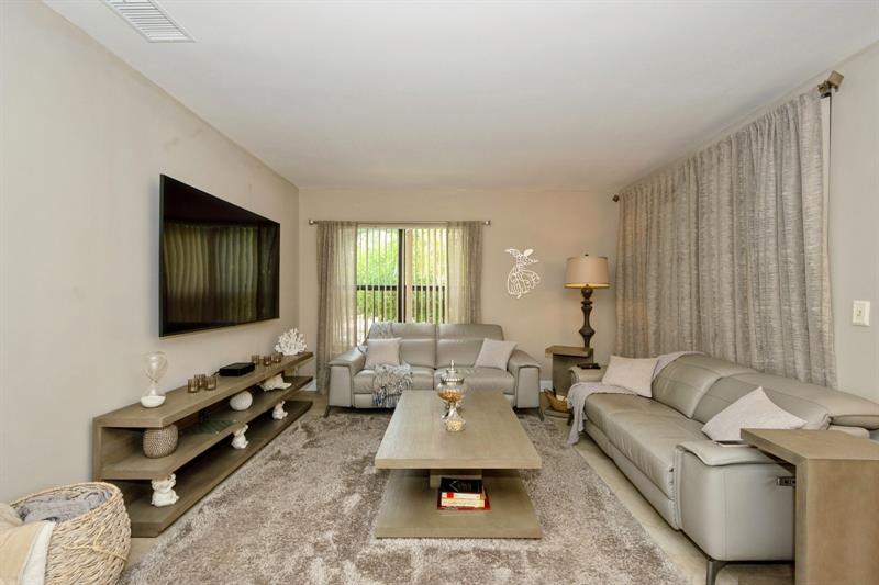 Image 14 of 37 For 4485 Carambola Cir  27322