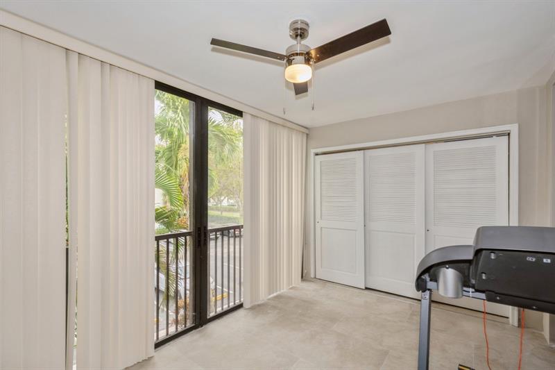 Image 34 of 37 For 4485 Carambola Cir  27322