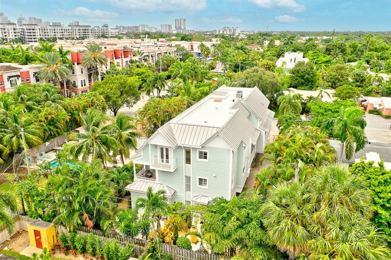 Image 38 of 51 For 1112 17th Way  1112