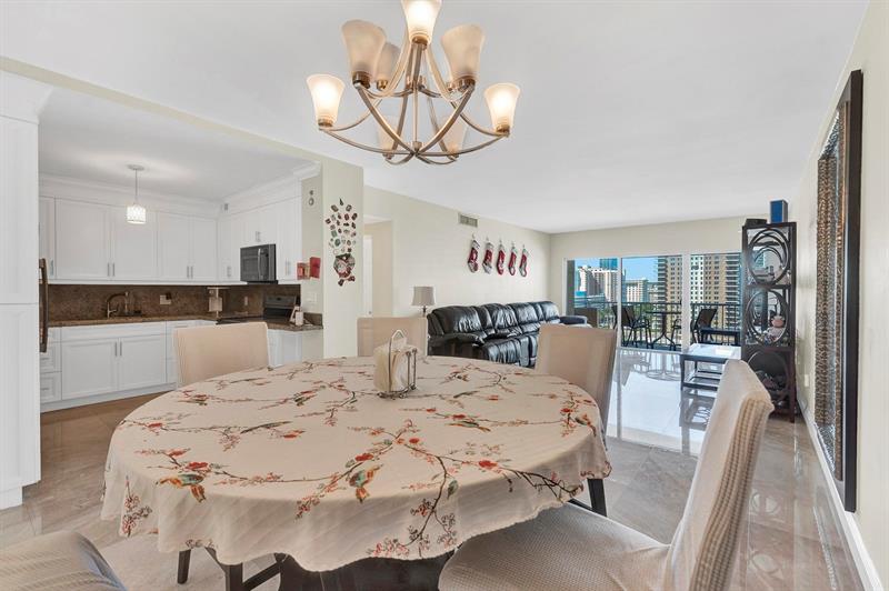 Image 27 of 35 For 1980 Ocean Dr 10h