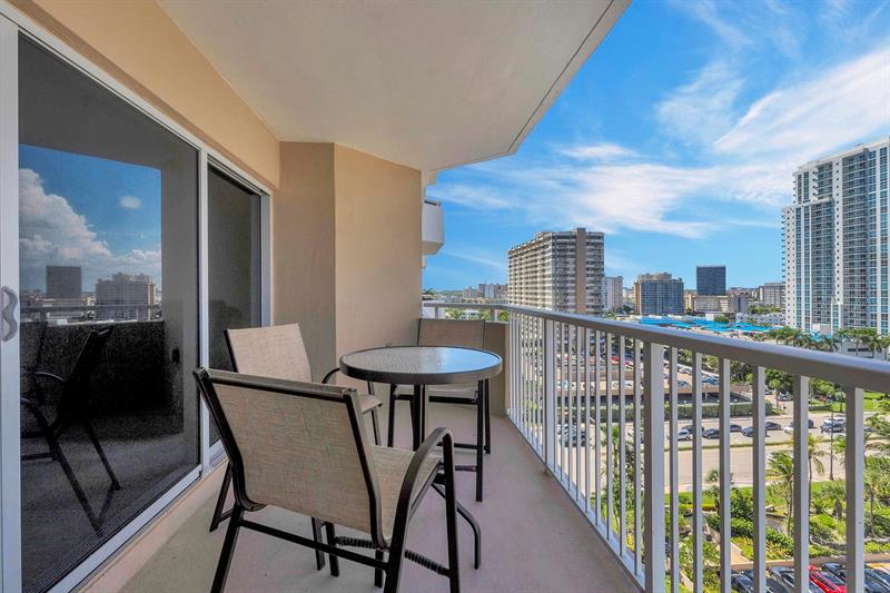 Image 31 of 35 For 1980 Ocean Dr 10h