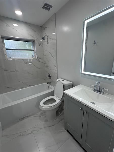 Image 14 of 20 For 40 48th St  