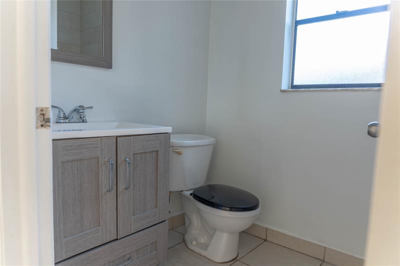 Image 9 of 12 For 11680 39th St