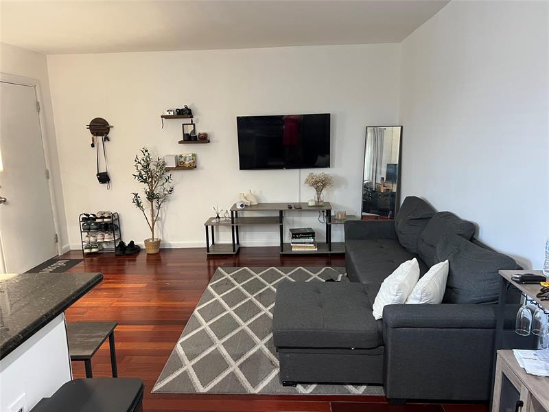 Image 13 of 25 For 1975 135th St  3r